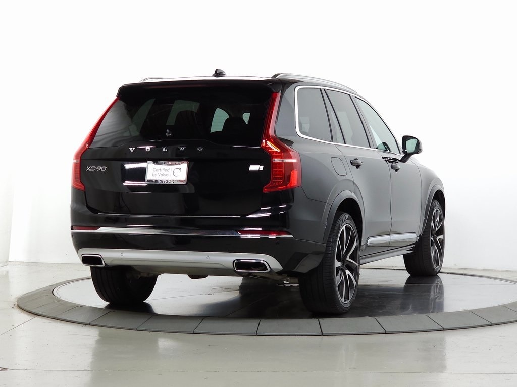 2021 Volvo XC90 Recharge Plug-In Hybrid T8 Inscription Expression 7 Passenger 11
