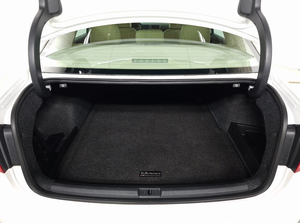 2014 Volkswagen Passat 2.0L TDI SEL Premium 7
