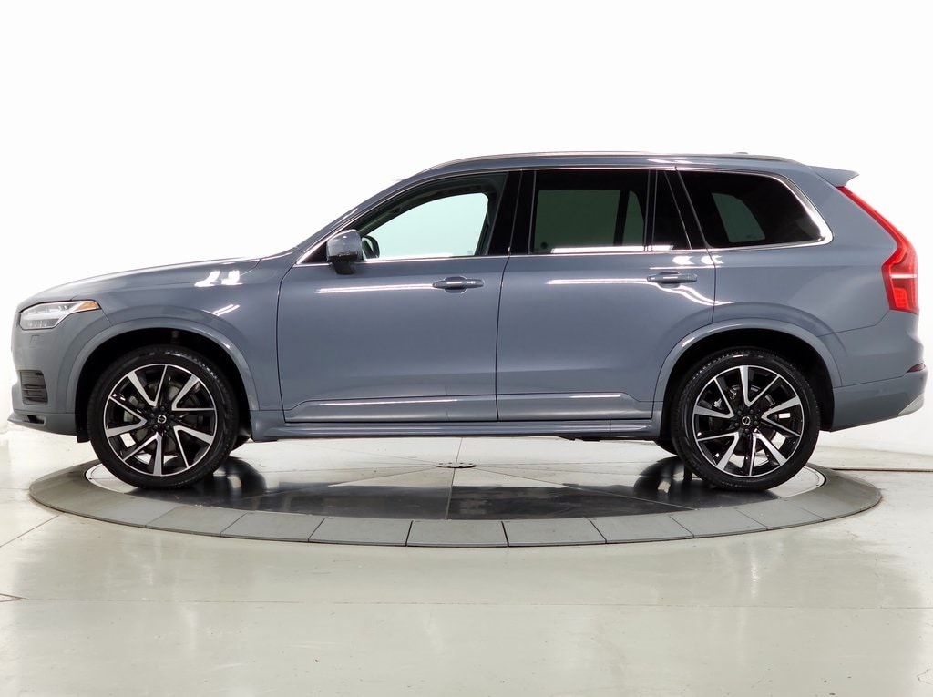 2022 Volvo XC90 T6 AWD Momentum 7 Seater 5