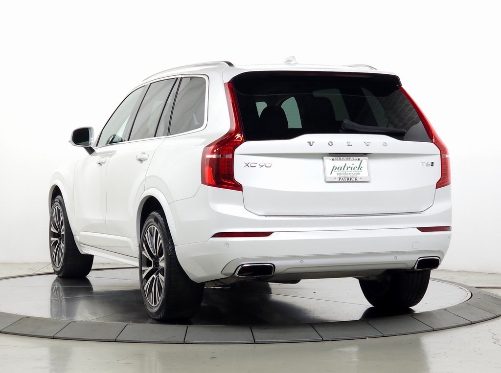 2020 Volvo XC90 T6 Momentum 6 Passenger 5