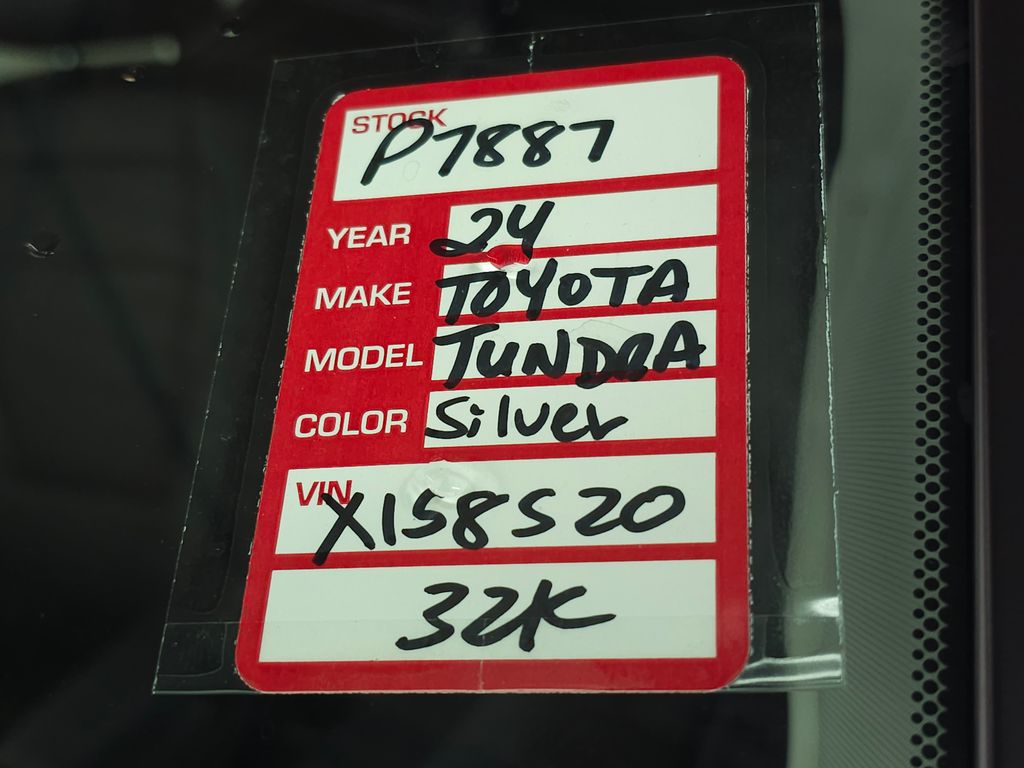 2024 Toyota Tundra Limited - Photo 35