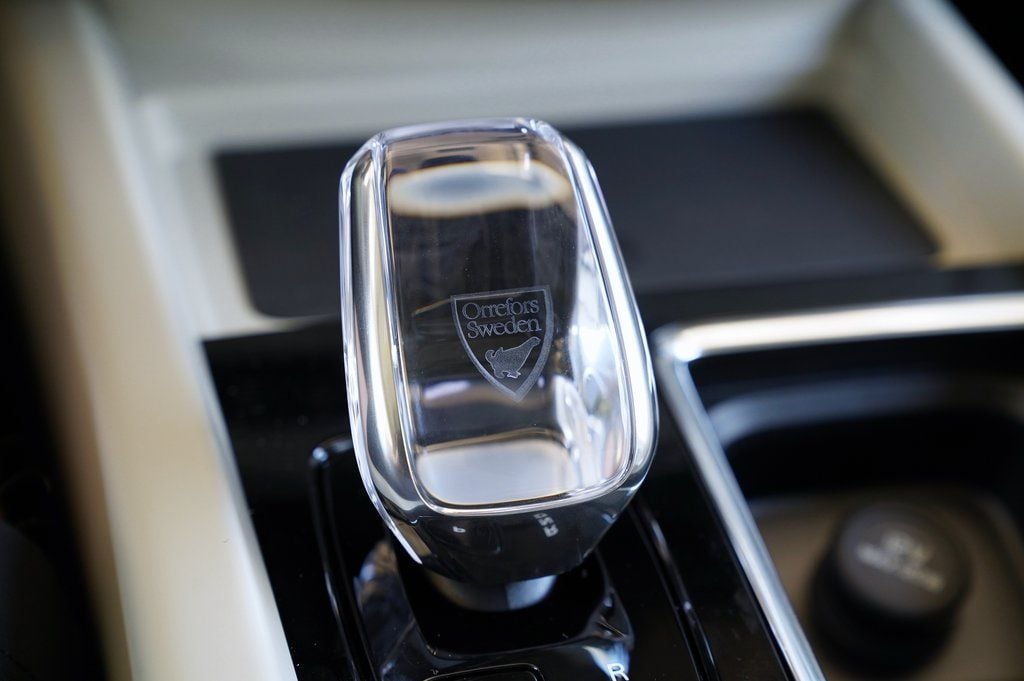 2026 Volvo XC60 Ultra - Photo 25