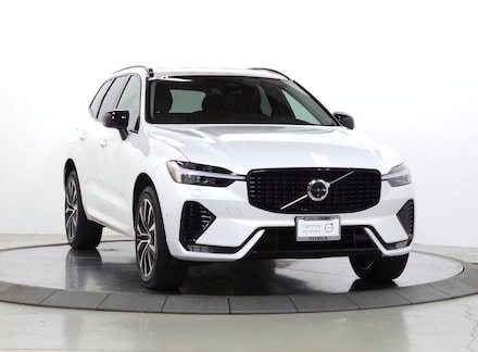 2024 Volvo XC60 B5 Plus Dark SUV