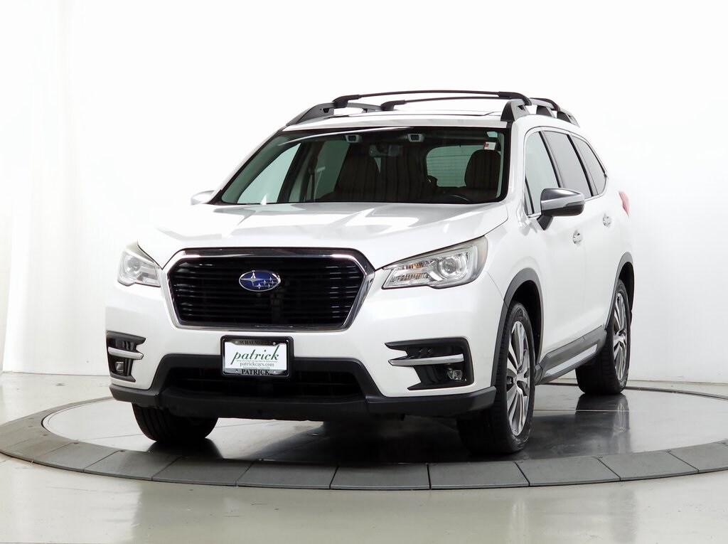 2019 Subaru Ascent Touring photo 3