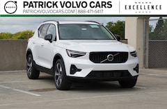 2026 Volvo XC40 B5 Plus AWD SUV for Sale in Schaumburg, IL at Patrick Volvo Cars