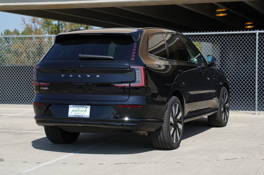 2025 Volvo EX90 Twin Motor Plus photo 4