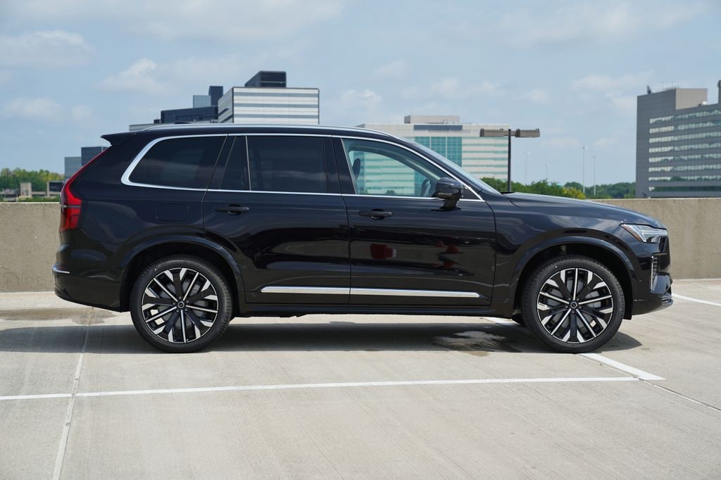 New 2026 Volvo XC90 plug-in hybrid T8 Ultra 7-Seater SUV
