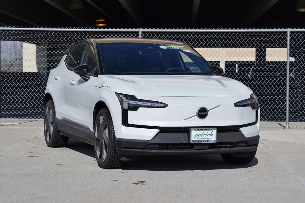 2026 Volvo EX30 Twin Motor Performance Plus's photo