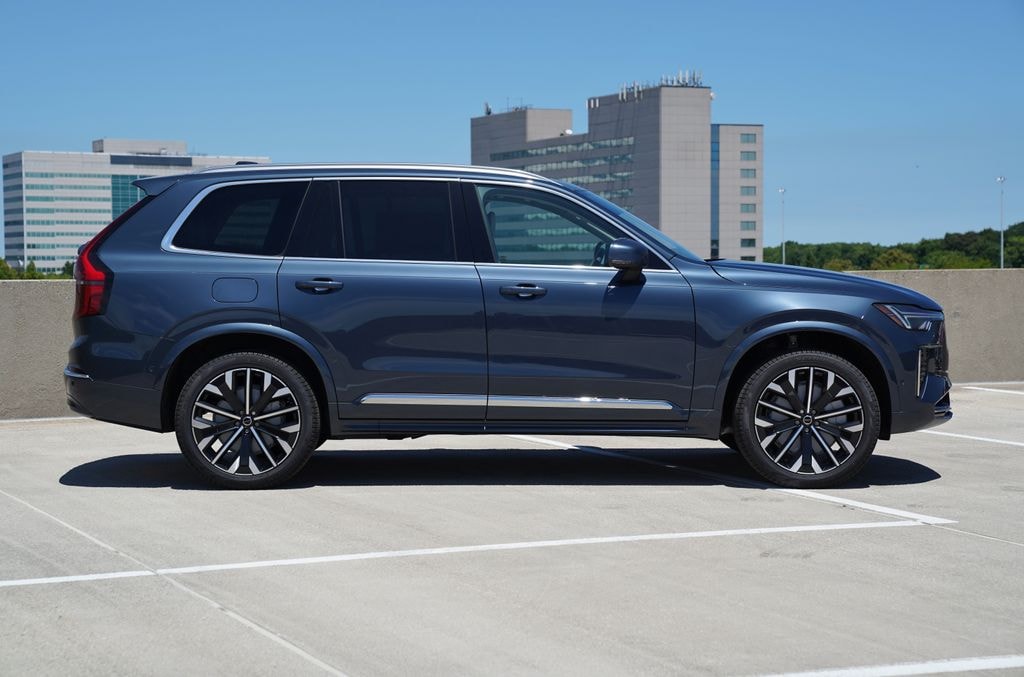 New 2026 Volvo XC90 plug-in hybrid T8 Ultra 6-Seater SUV