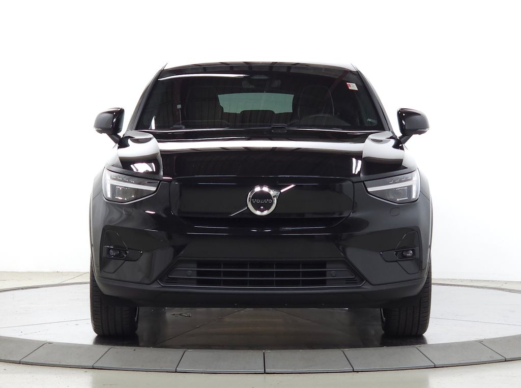 Used 2023 Volvo C40 Ultimate with VIN YV4ED3GM9P2047608 for sale in Schaumburg, IL