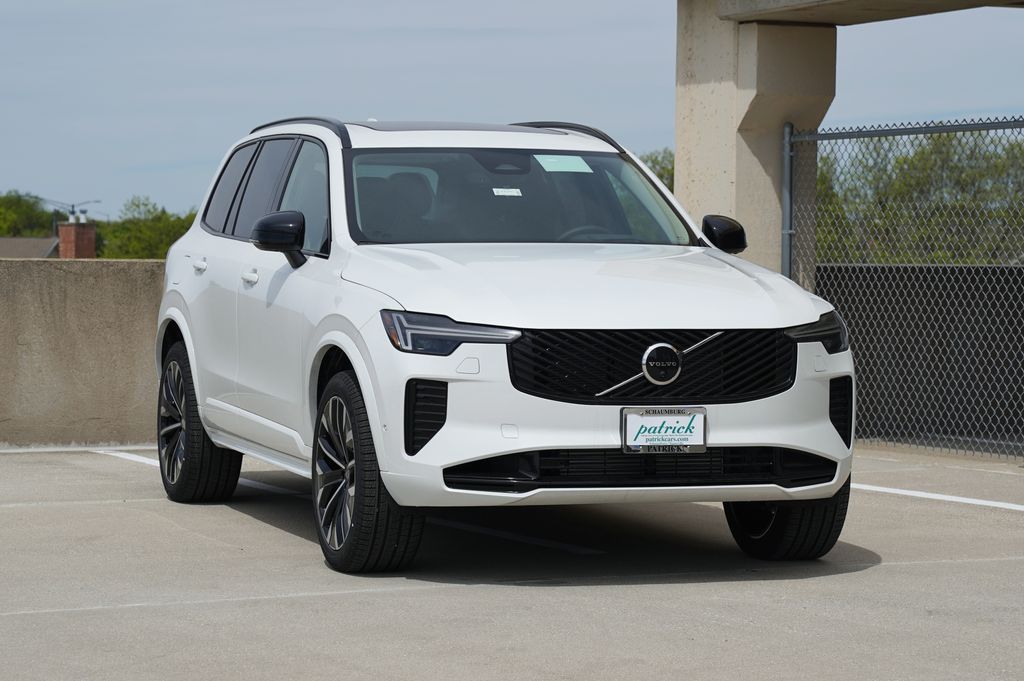 2026 Volvo XC90 plug-in hybrid T8 Ultra Dark Theme 7-Seater