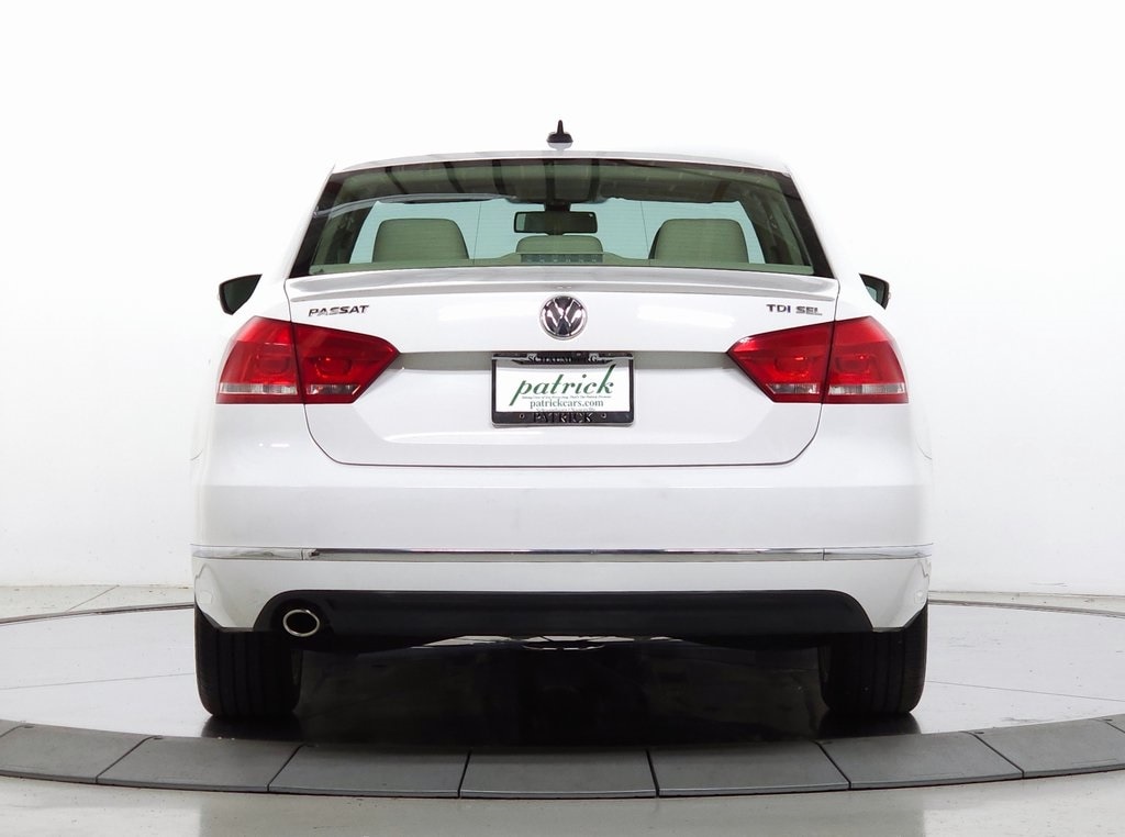 2014 Volkswagen Passat 2.0L TDI SEL Premium 6
