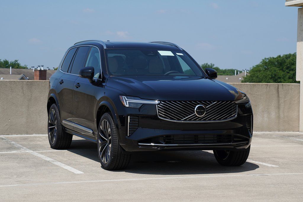 2026 Volvo XC90 T8 Recharge Plus Bright 7-Seat 4WD's photo