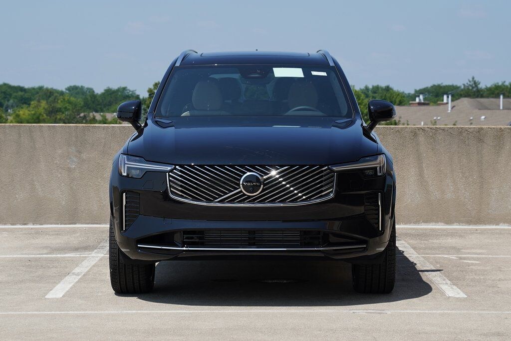 New 2026 Volvo XC90 plug-in hybrid T8 Plus 7-Seater SUV