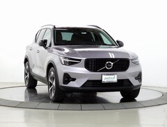 2026 Volvo XC40 B5 Plus SUV for Sale in Schaumburg, IL at Patrick Volvo Cars