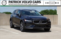 2026 Volvo V60 Cross Country B5 Plus Wagon for Sale in Schaumburg, IL at Patrick Volvo Cars