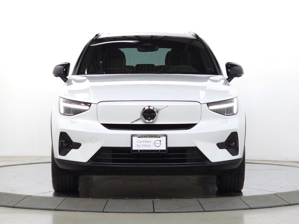 Used 2023 Volvo XC40 Plus with VIN YV4ED3UW5P2008889 for sale in Schaumburg, IL