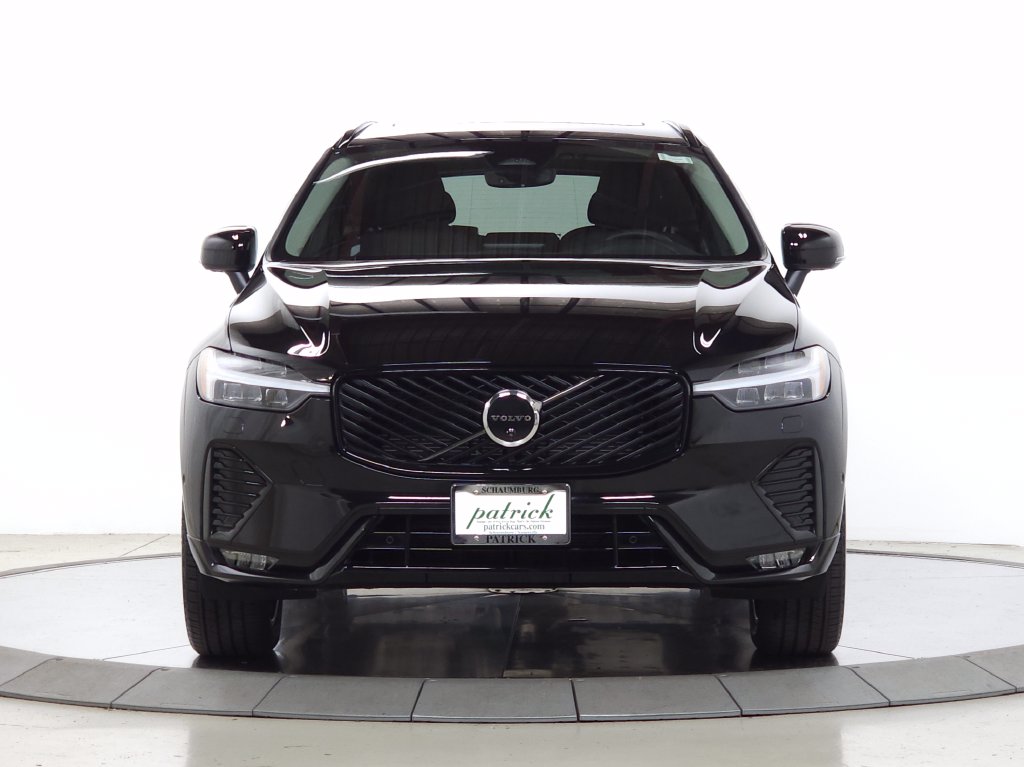 New 2026 Volvo XC60 B5 Plus SUV