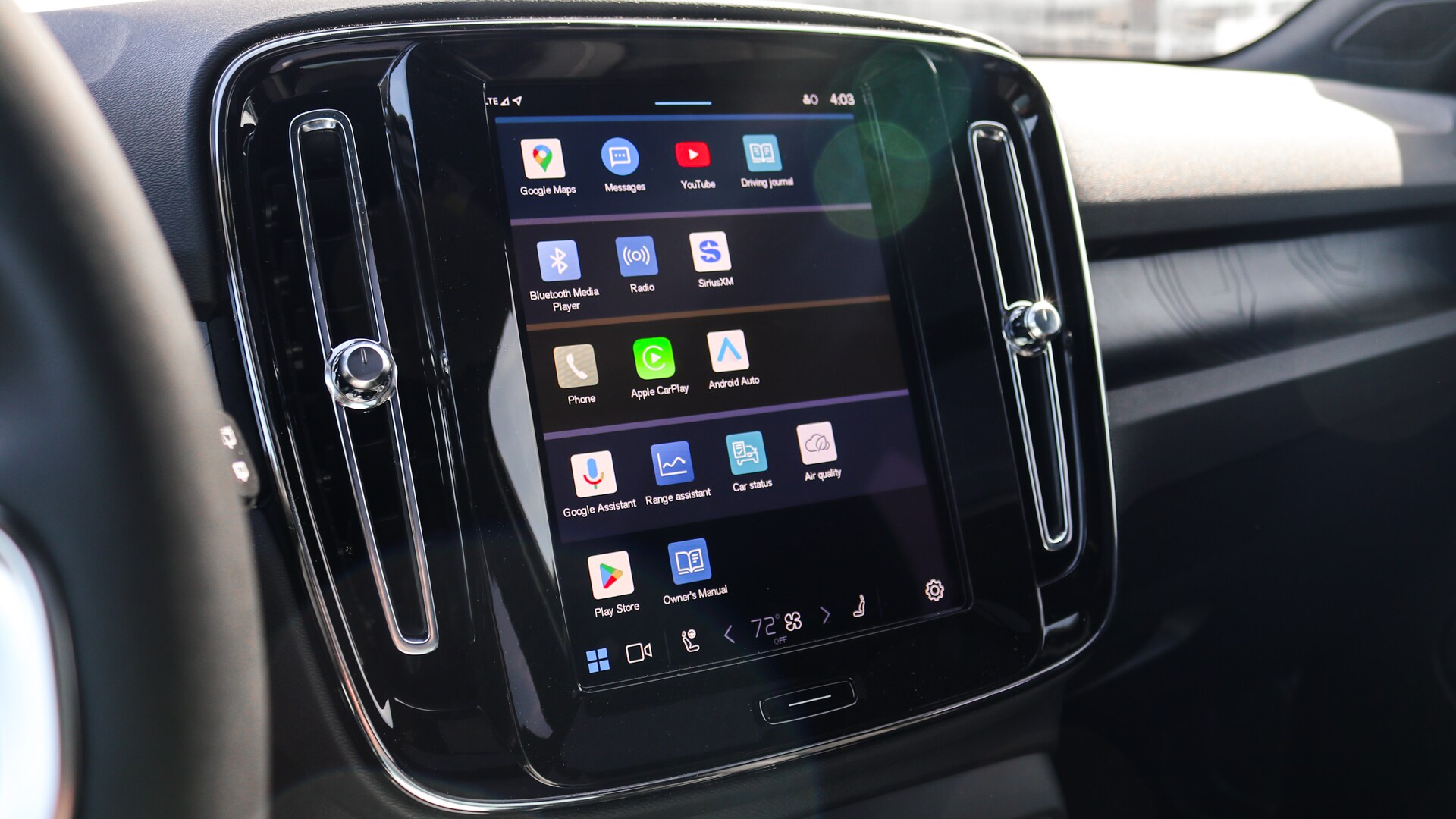 2025 Volvo EX40 interior display featuring built-in Google apps and services