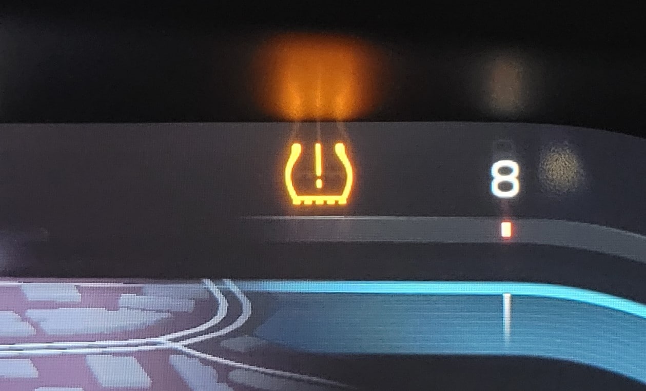low-tire-pressure-warning-light.jpg