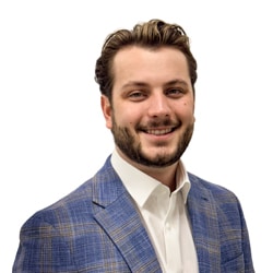 Staff member Phoenix Goettel from ID_aaa4e273c8c9