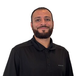 Staff member Nicholas Colon from ID_2a828b30846f