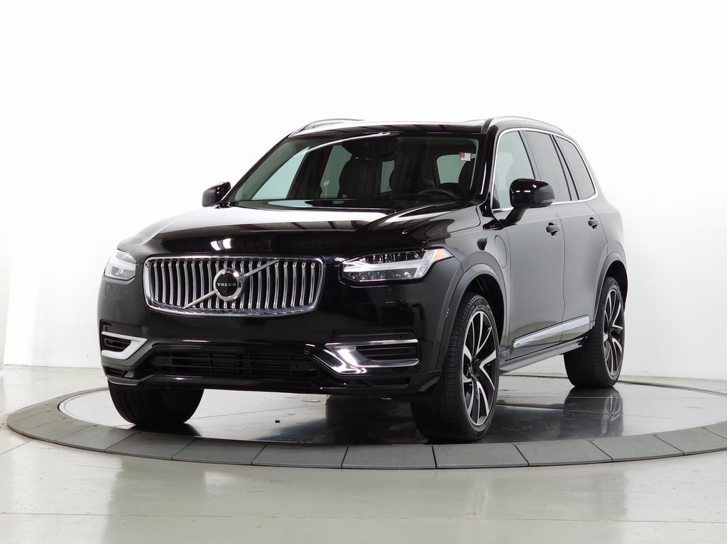 2021 Volvo XC90 Recharge Plug-In Hybrid T8 Inscription Expression 7 Passenger 3