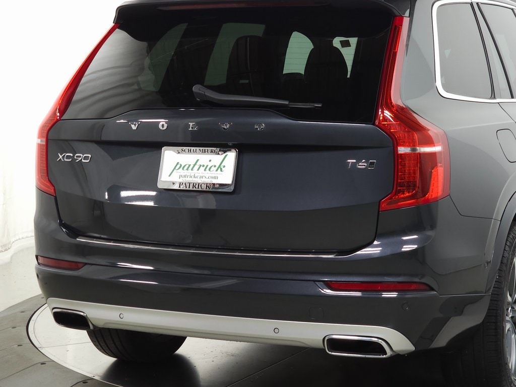 2017 Volvo XC90 T6 AWD Momentum 7