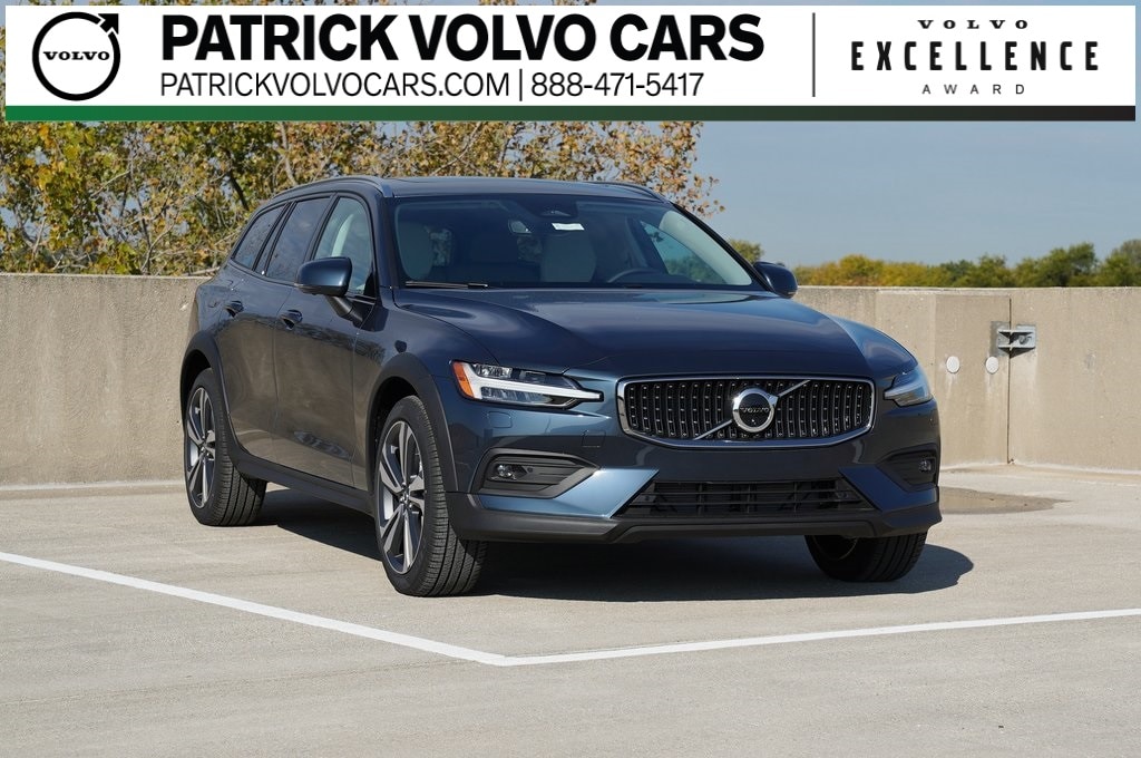 New 2026 Volvo V60 Cross Country B5 Plus Wagon