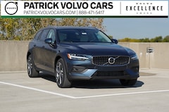2026 Volvo V60 Cross Country B5 Plus Wagon