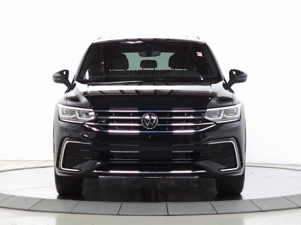 2022 Volkswagen Tiguan SEL Premium R-Line photo 2
