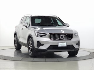2025 Volvo XC40 B5 Core Bright Theme SUV