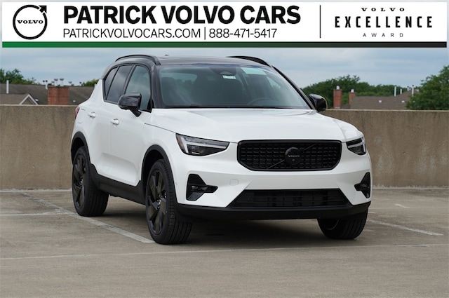 2026 Volvo XC40 B5 Ultra Black Edition AWD SUV