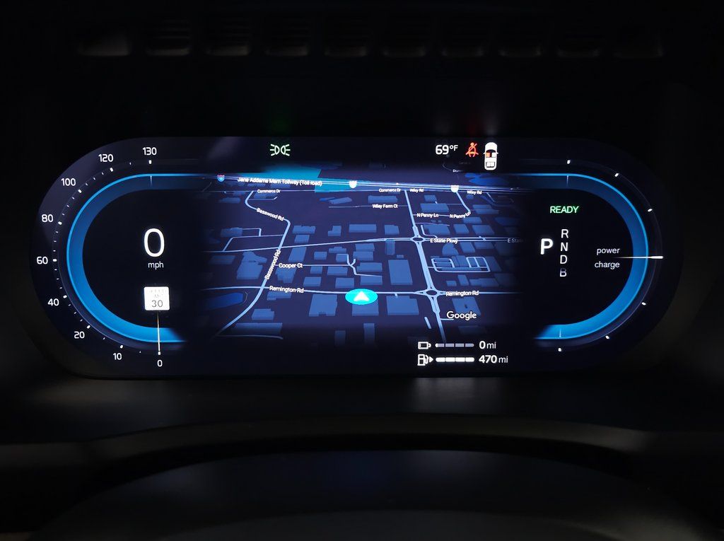 2025 Volvo XC90 Plus - Photo 17