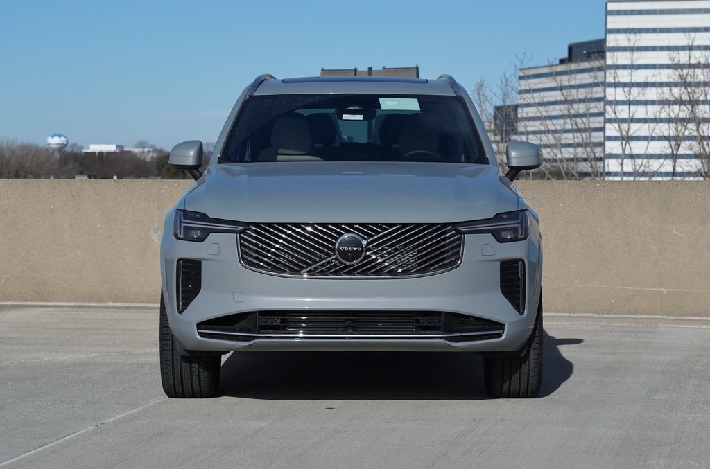 New 2026 Volvo XC90 plug-in hybrid T8 Plus 7-Seater SUV