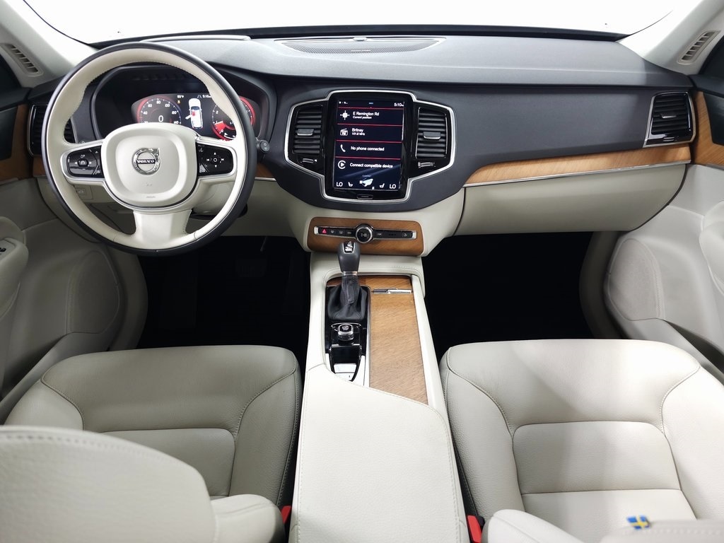 2022 Volvo XC90 T6 AWD Momentum 7 Seater 15