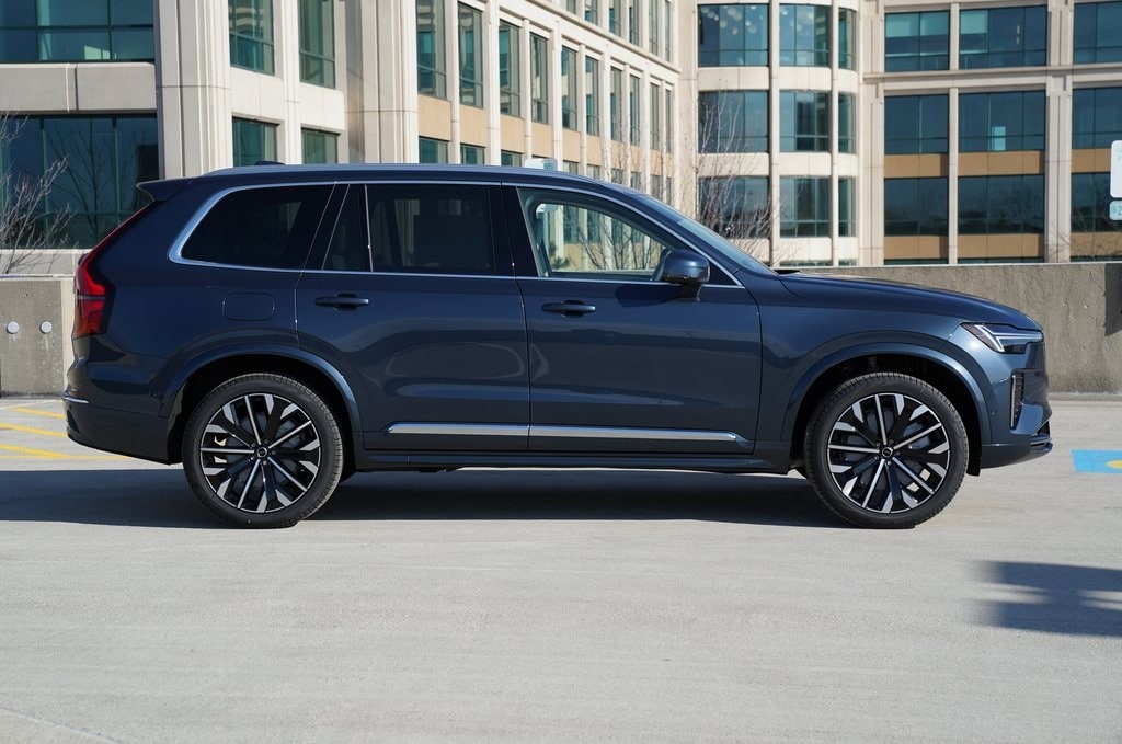 New 2026 Volvo XC90 plug-in hybrid T8 Ultra 7-Seater SUV