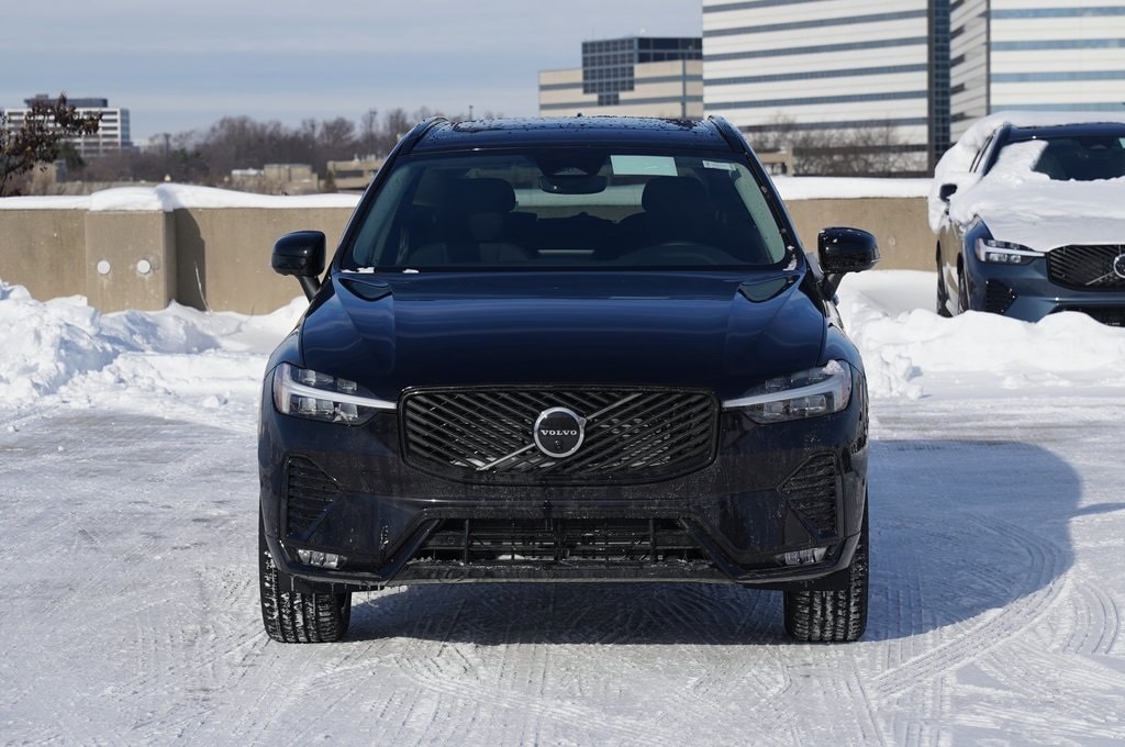 New 2026 Volvo XC60 B5 Plus SUV