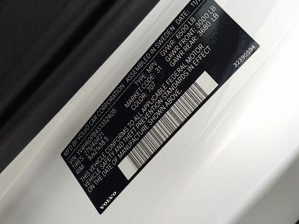 2025 Volvo XC90 Plus - Photo 33