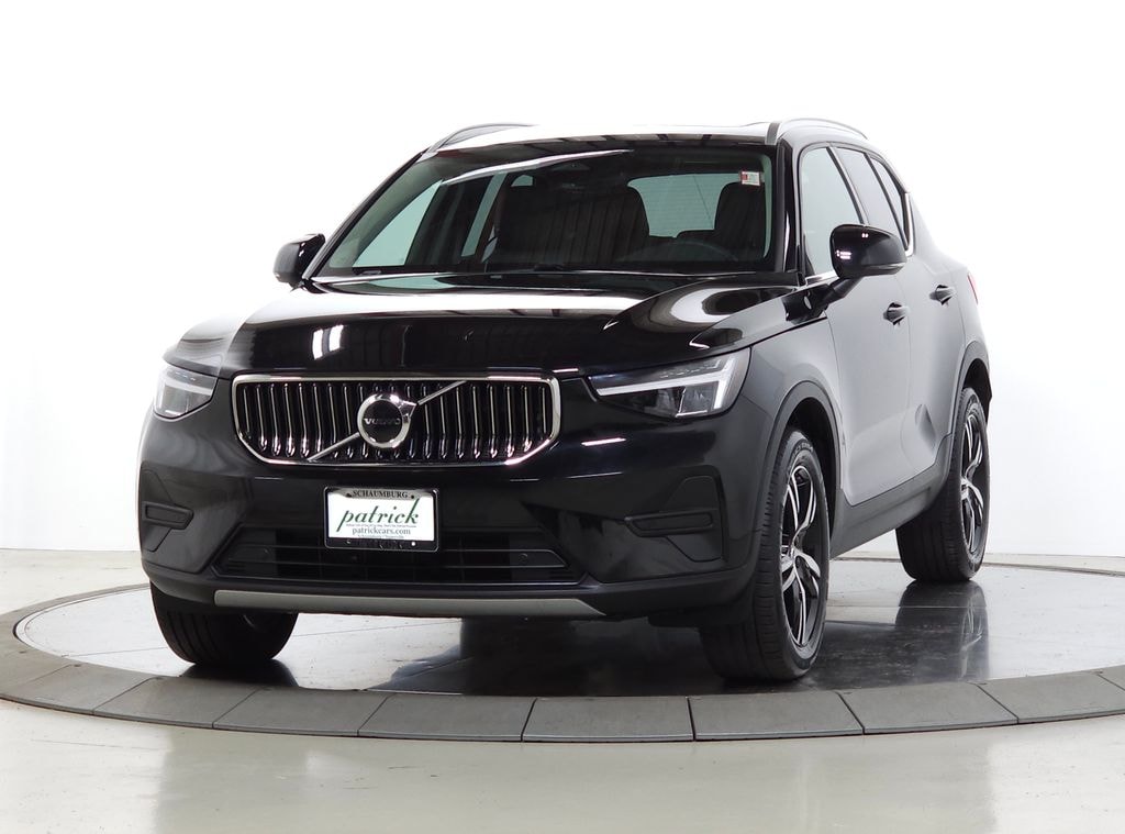 Certified 2025 Volvo XC40 B5 Core Bright Theme SUV