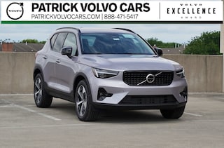 2026 Volvo XC40 B5 Plus SUV