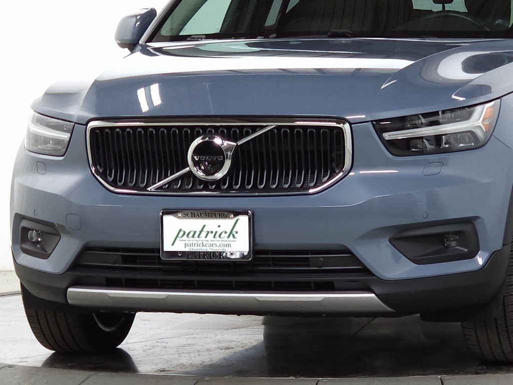 Used 2020 Volvo XC40 T5 Momentum SUV