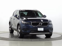 Used 2021 Volvo XC40 T5 Momentum SUV YV4162UK0M2479800 for Sale in Schaumburg, IL at Patrick Volvo Cars