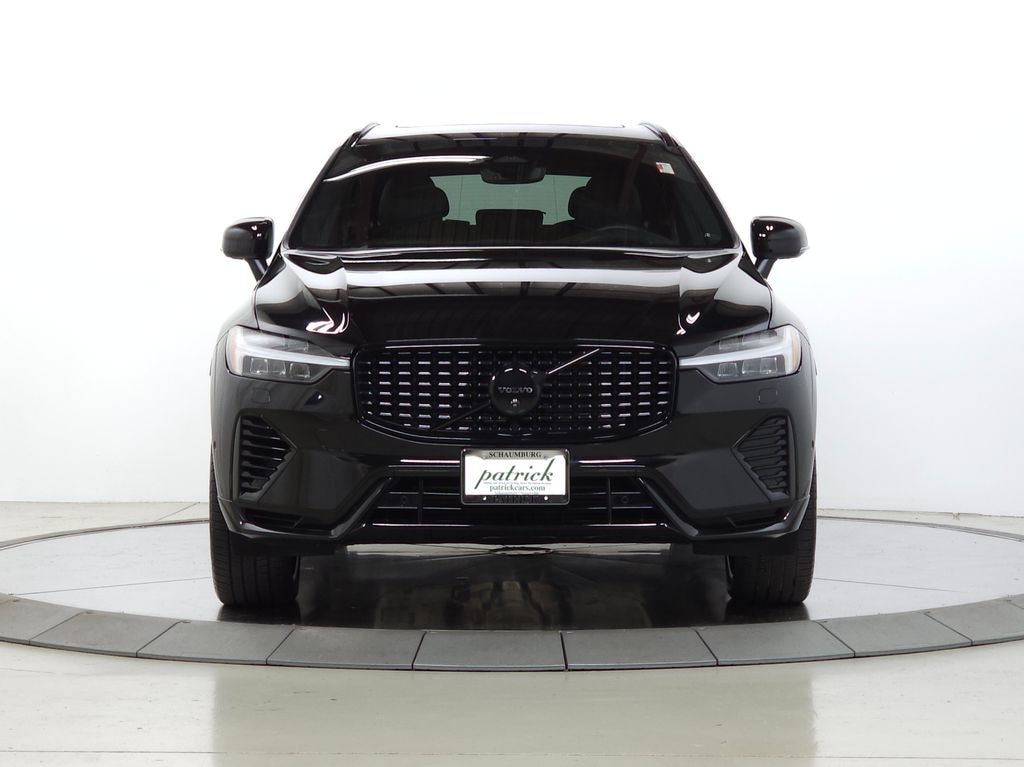 Certified 2025 Volvo XC60 plug-in hybrid T8 Ultra Black Edition SUV