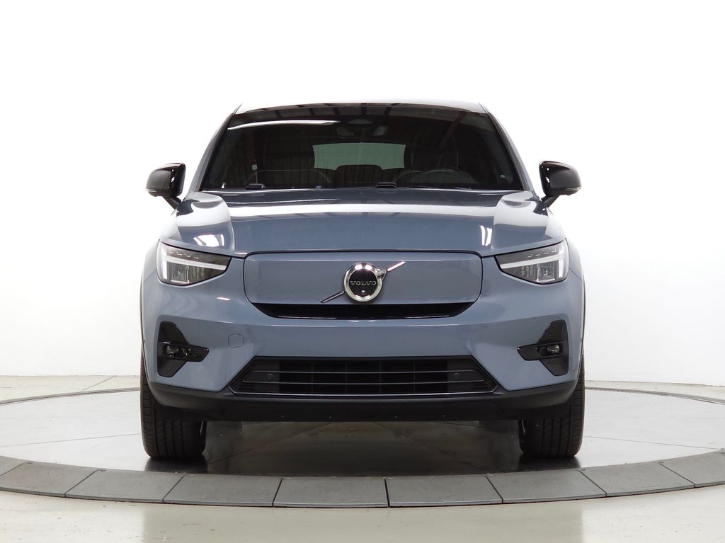 Used 2023 Volvo C40 Plus with VIN YV4ED3GL2P2031676 for sale in Schaumburg, IL