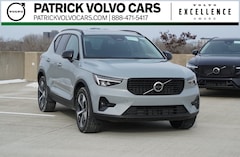 2026 Volvo XC40 B5 Plus AWD SUV for Sale in Schaumburg, IL at Patrick Volvo Cars