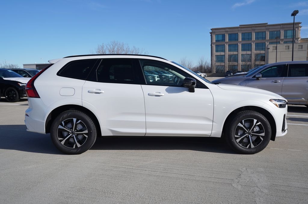 New 2026 Volvo XC60 B5 Core SUV