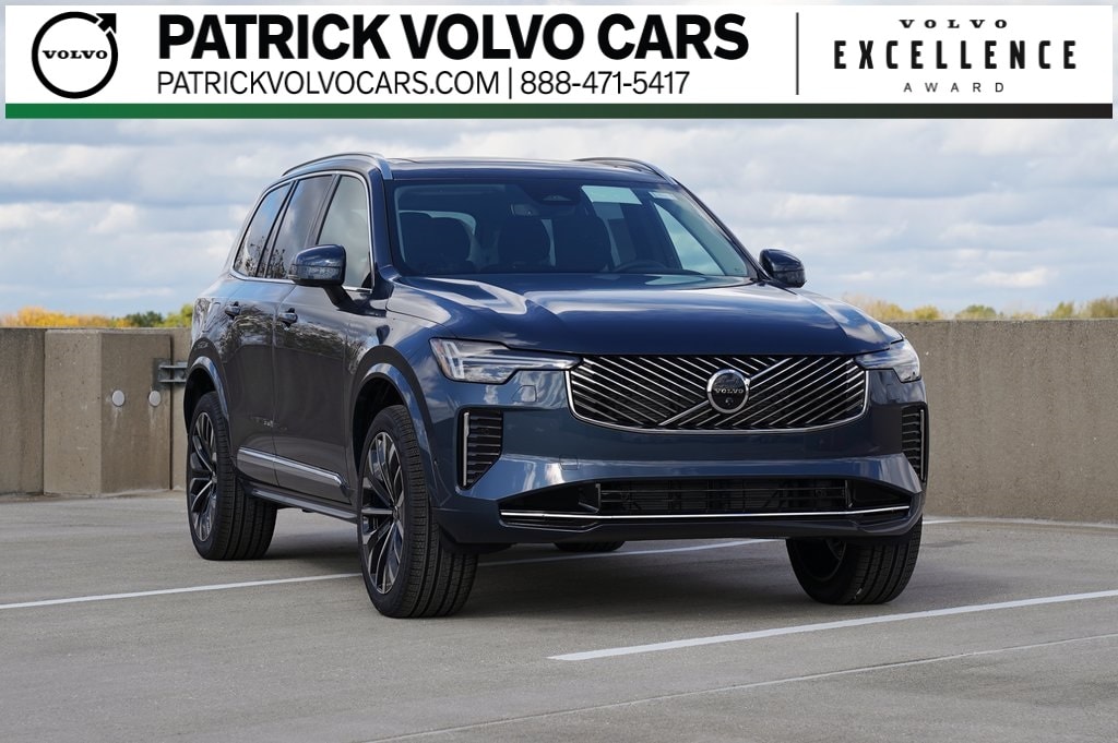 2026 Volvo XC90 Plus's photo