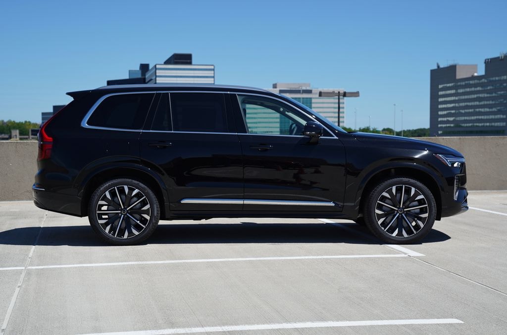 New 2026 Volvo XC90 plug-in hybrid T8 Plus 7-Seater SUV