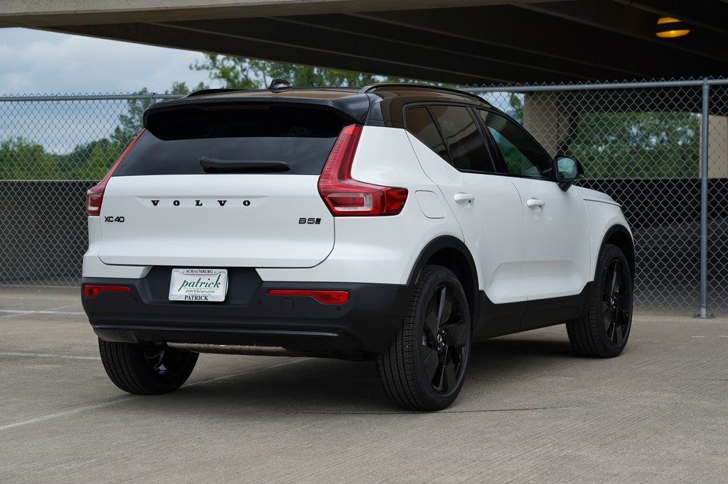 New 2026 Volvo XC40 B5 Ultra Black Edition SUV